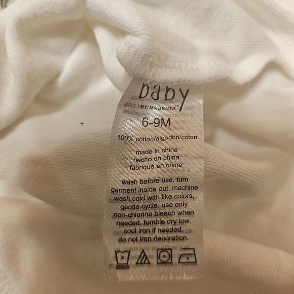 Rae Dunn Baby "I Stole Grandma's Heart" Onesie and Heart Pant Set - Picture 4 of 4